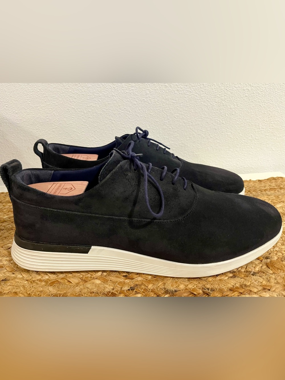 Wolf & Shepherd Long wing Hybrid Suede Shoes 12 Navy/White 🐺 - Picture 8 of 8